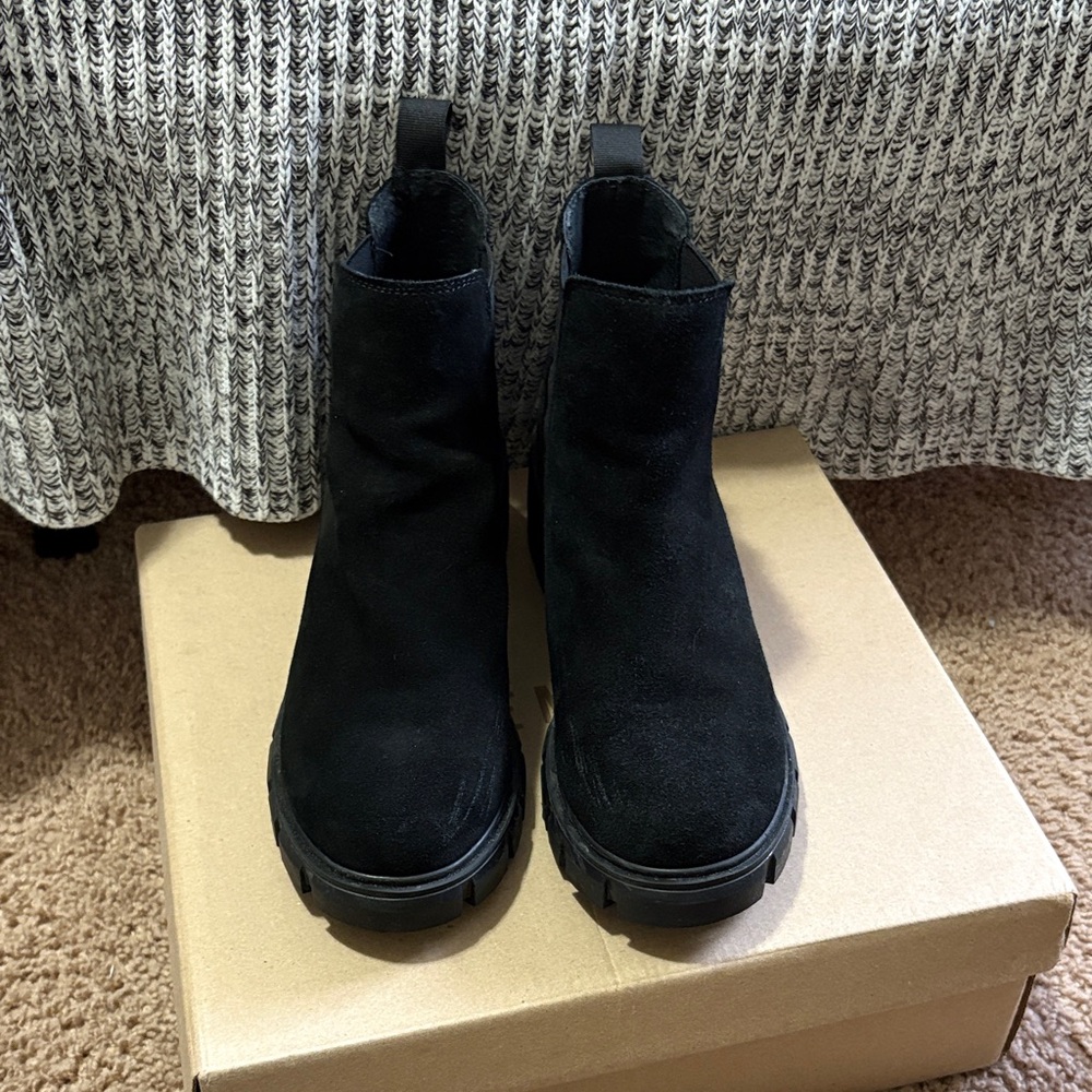 Steve Madden Black Chunky Sole Boots